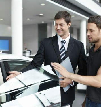 ¿Cuándo empezarán a venderse coches por internet?