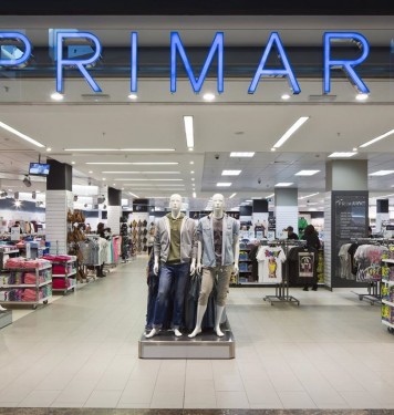 Primark continúa al alza