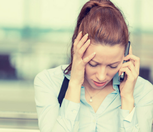 Cómo reacciona el consumidor ante una mala experiencia COMO REACCIONA EL CONSUMIDOR ANTE UNA MALA EXPERIENCIA