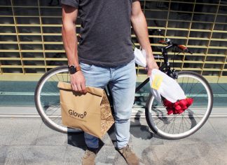 Glovo obtiene 115 millones de euros gracias a una ronda de financiación Glovo, la plataforma de servicios de entrega a domicilio, acaba de cerrar una ronda de financiación de 115 millones de euros.