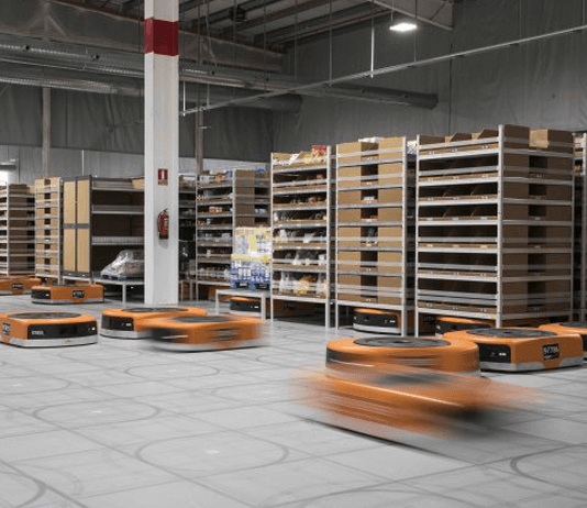 Amazon apuesta por la robótica en sus centros logísticos