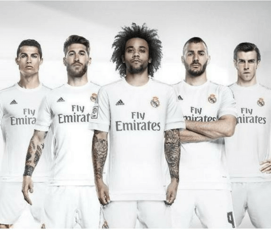 Jugadores Real Madrid con equipación Adidas