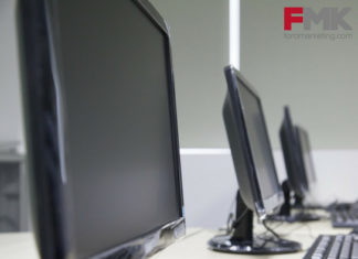 Se oye mucho hablar de transformación digital y de la importancia de que las empresas se adapten a los tiempos que corren. Pero, ¿qué se está haciendo en las universidades? Al fin y al cabo es de ahí de donde salen los profesionales y directivos que impulsan este tipo de cambios en las compañías.