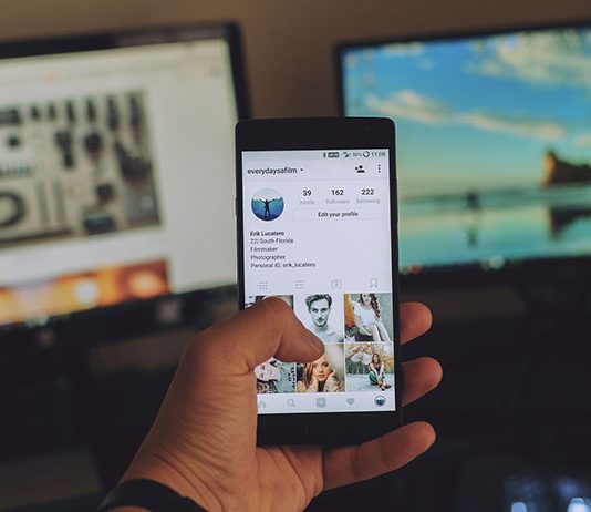 EMPRESAS MIRAN REDES SOCIALES CANDIDATOS